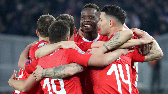 20190326150038082.png 瑞士.png