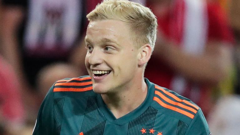 skysports-donny-van-de-beek_4981105.jpg