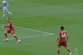 戈麦斯犯规3.gif