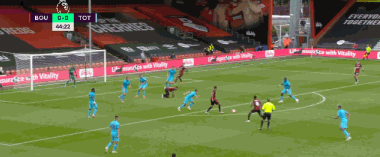 萝莉救险3.gif