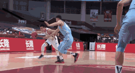 赵继伟打成2+1.gif