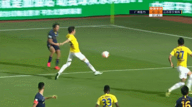 2 瓦卡索手球.gif
