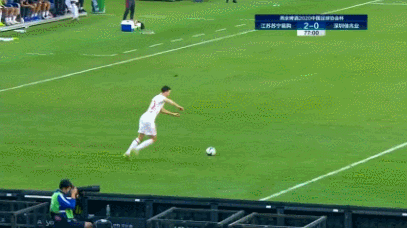 77 顾超两连扑.gif