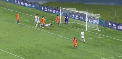 大连人进攻1.gif