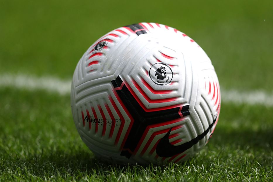 Premier-League-ball-202021-training.jpg