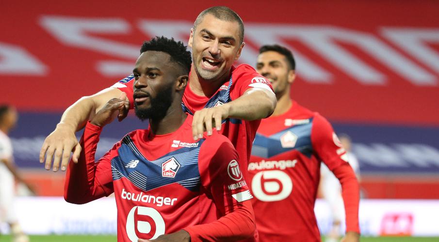 Jonathan-Bamba-201019-Burak-Yilmaz-G1050.jpg