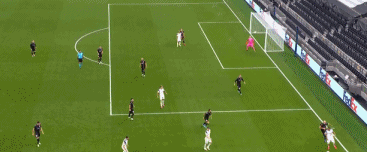 拉梅拉射门3.gif