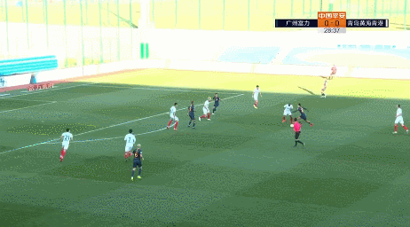 29 射门.gif
