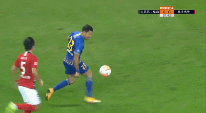 7 桑蒂尼.gif