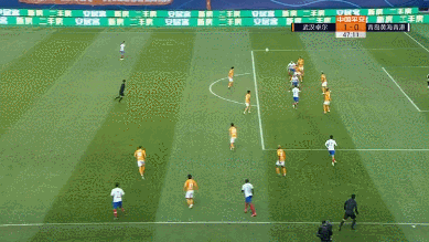 47 董春雨神扑.gif