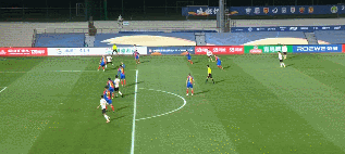 卓尔射门第95分钟.gif