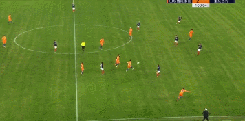 104，邓小飞.gif