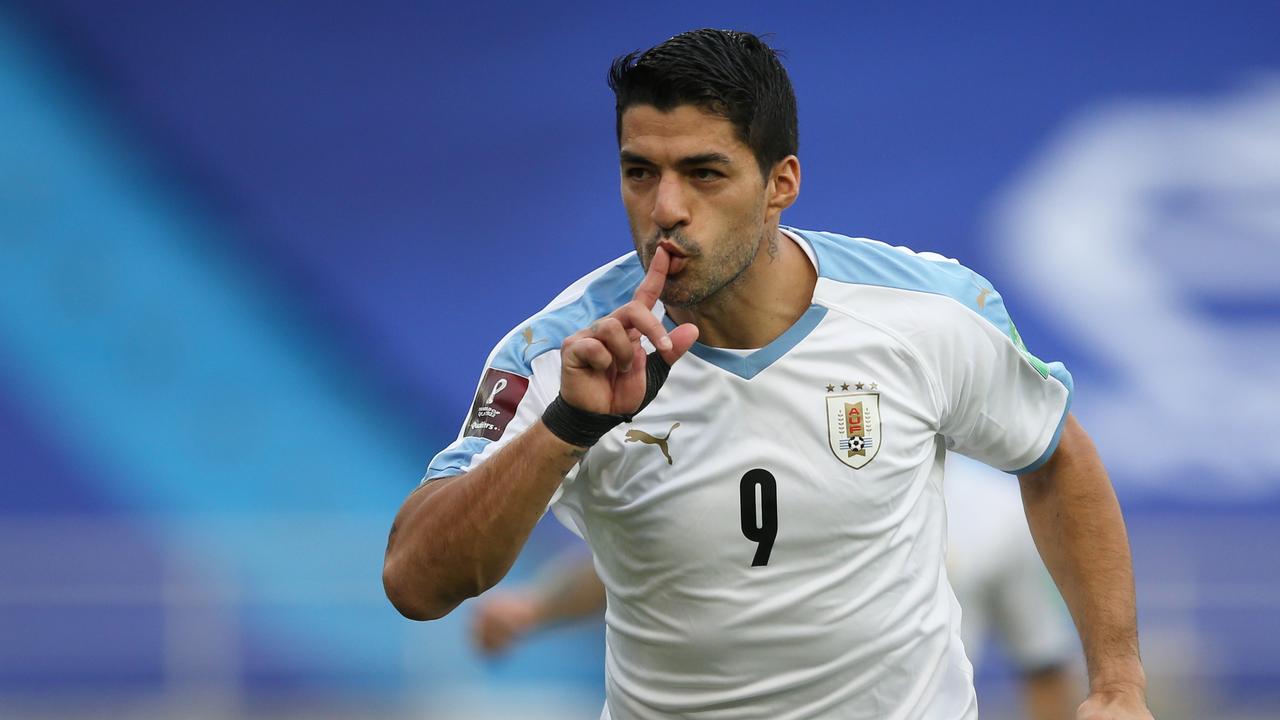 suarez-helpt-uruguay-aan-ruime-overwinning-bij-colombia-in-wk-kwalificatie.jpg
