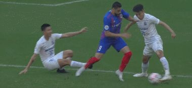 踩踏.gif