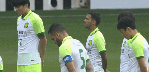 默哀2.gif