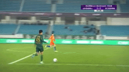 46 韩镕泽.gif