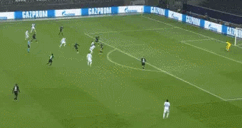 17，达米安.gif