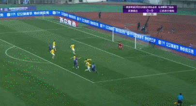 21 苏亚雷斯.gif