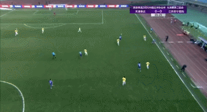 37 苏亚雷斯.gif