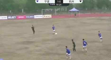 飞踹.gif