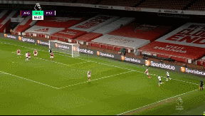 57 德布劳内中楣.gif