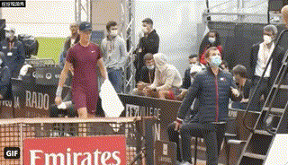 483009d1gy1gqon0bda8pg20mt0ci1ld 00_00_00-00_00_30.gif