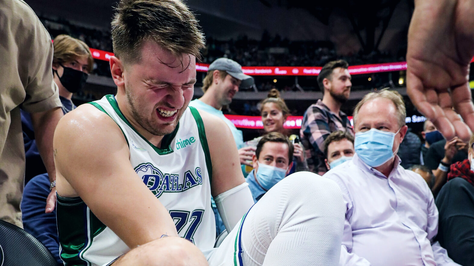 luka-doncic-injury-1568x882.jpg