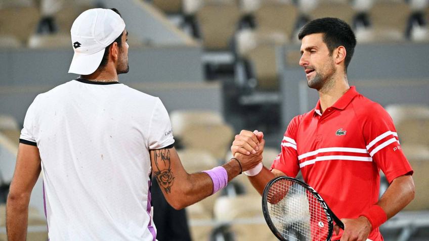 matteo-berrettini-novak-djokovic-is-absolute-champion-much-better-than-me-.jpg