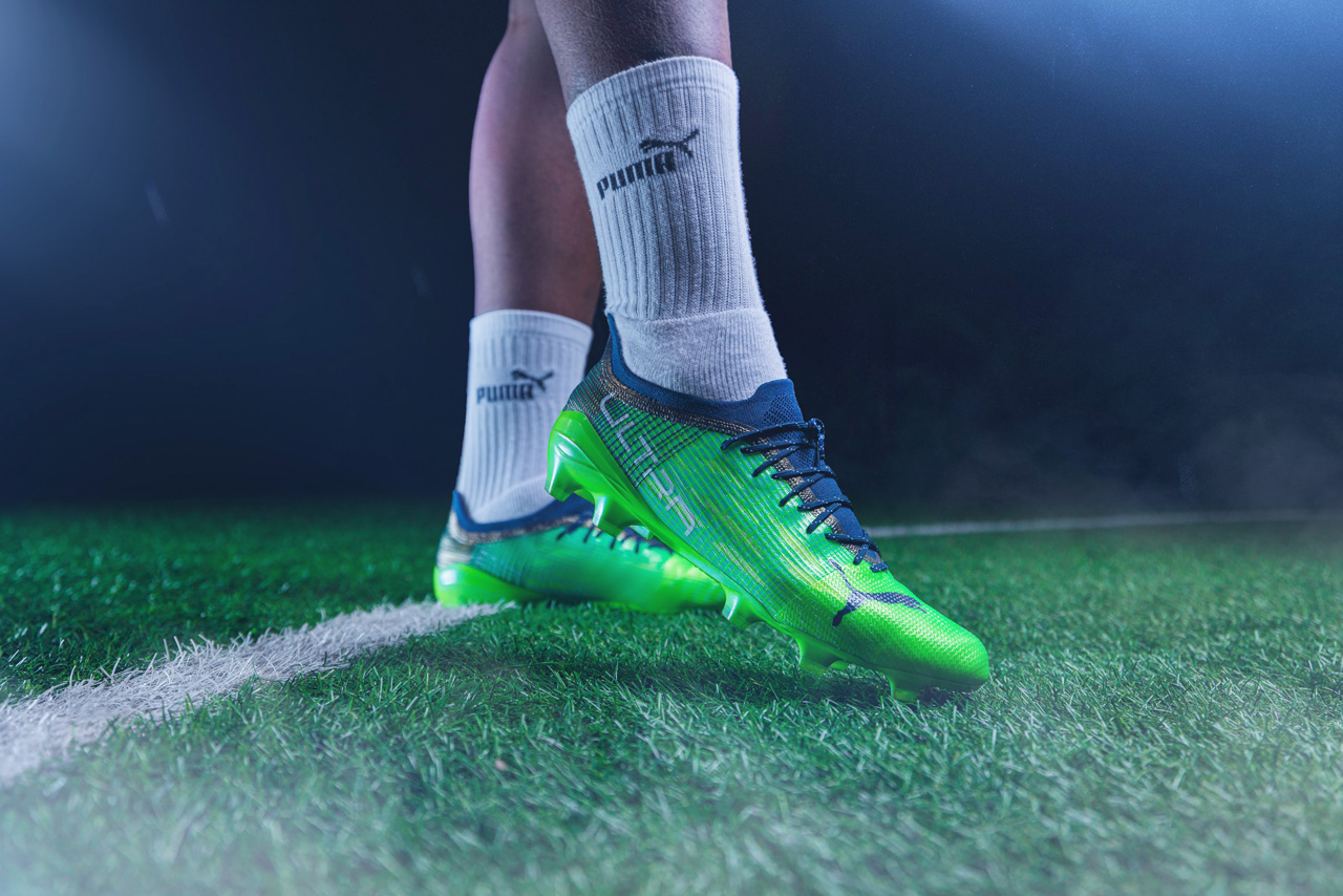 21AW_TS_Football_FasterFootball_Q4_Ultra_Product_0190_RGB.jpg