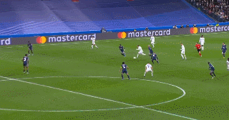 皇马第二球.gif