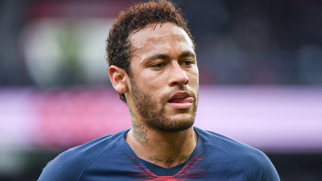 法媒内马尔有意离开巴黎皇马或将明夏挖角