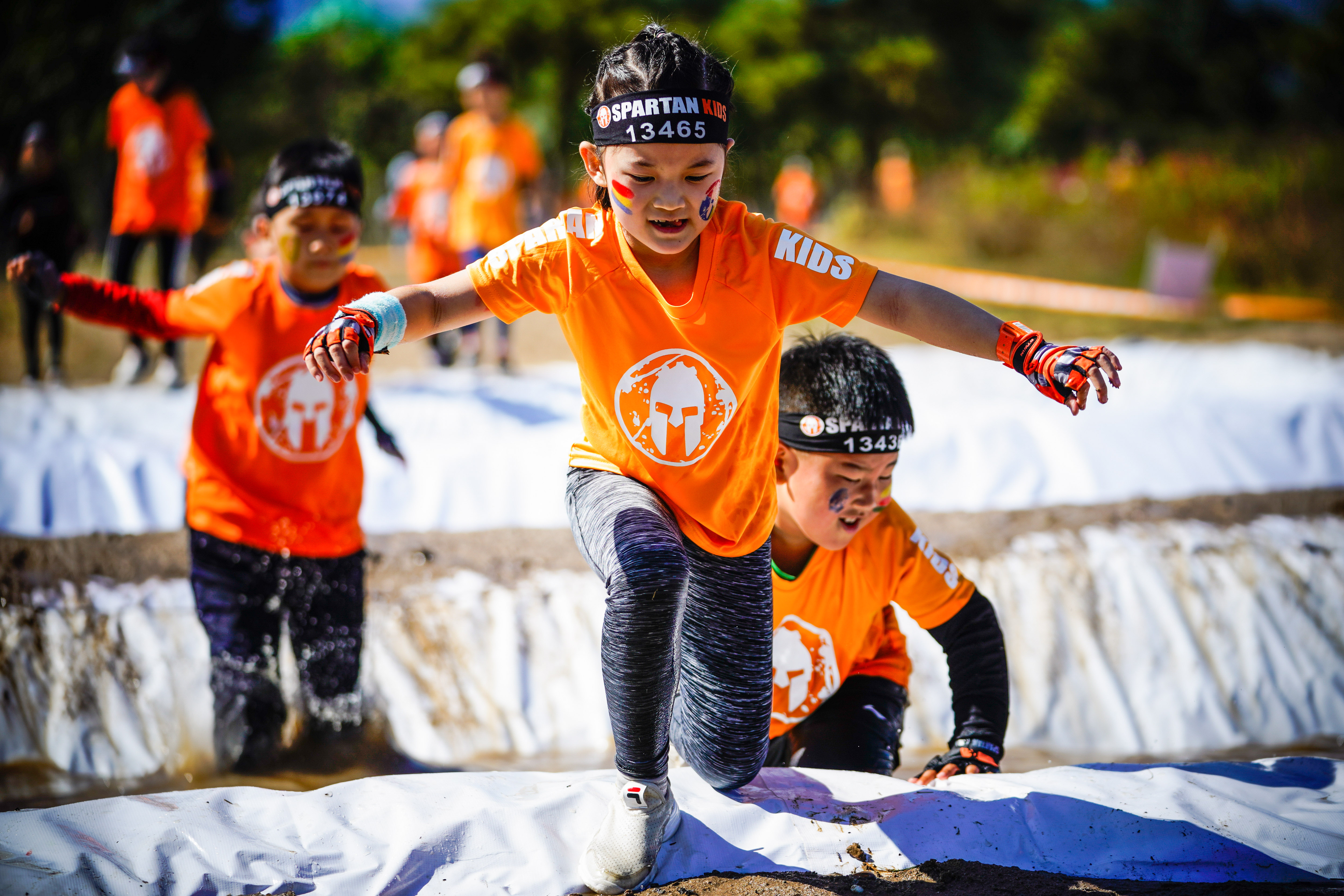 斯巴达儿童赛北京开跑_爱奇艺体育